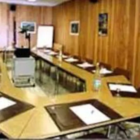 酒店 Logis Le Bourbon Yssingeaux