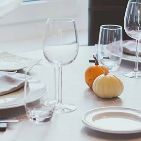 Logis Le Bourbon 酒店