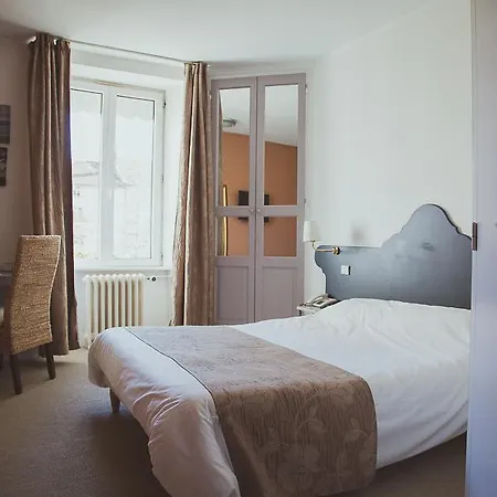 Logis Le Bourbon 3* Yssingeaux